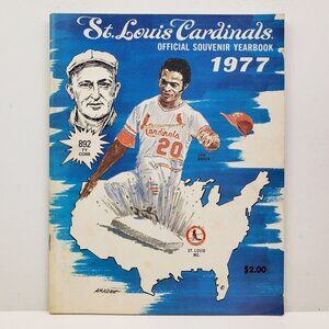 St. Louis Cardinals Vintage 1977 Souvenir Yearbook 70s MLB Baseball